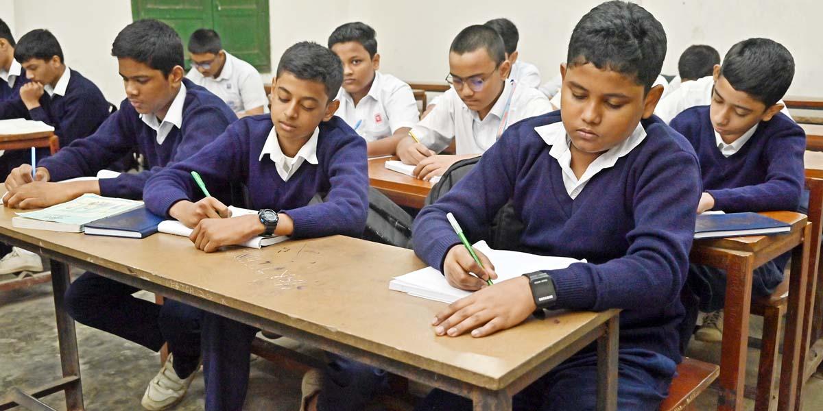 কাকতাড়ুয়া উপন্যাসের ৬টি অনুধাবনমূলক প্রশ্নোত্তর, ৩য় পর্ব, এসএসসি বাংলা ১ম পত্র